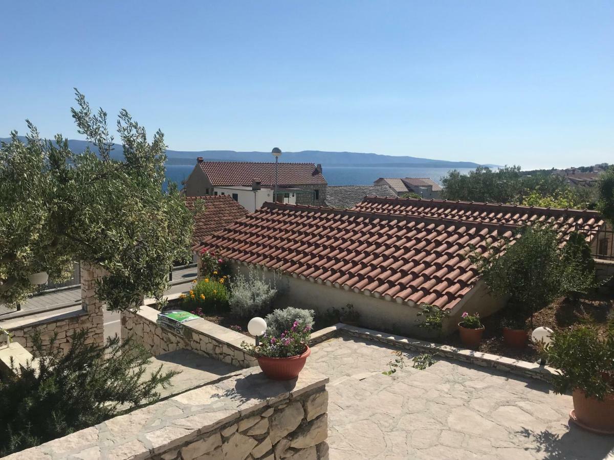 Apartments Pina Бол Экстерьер фото