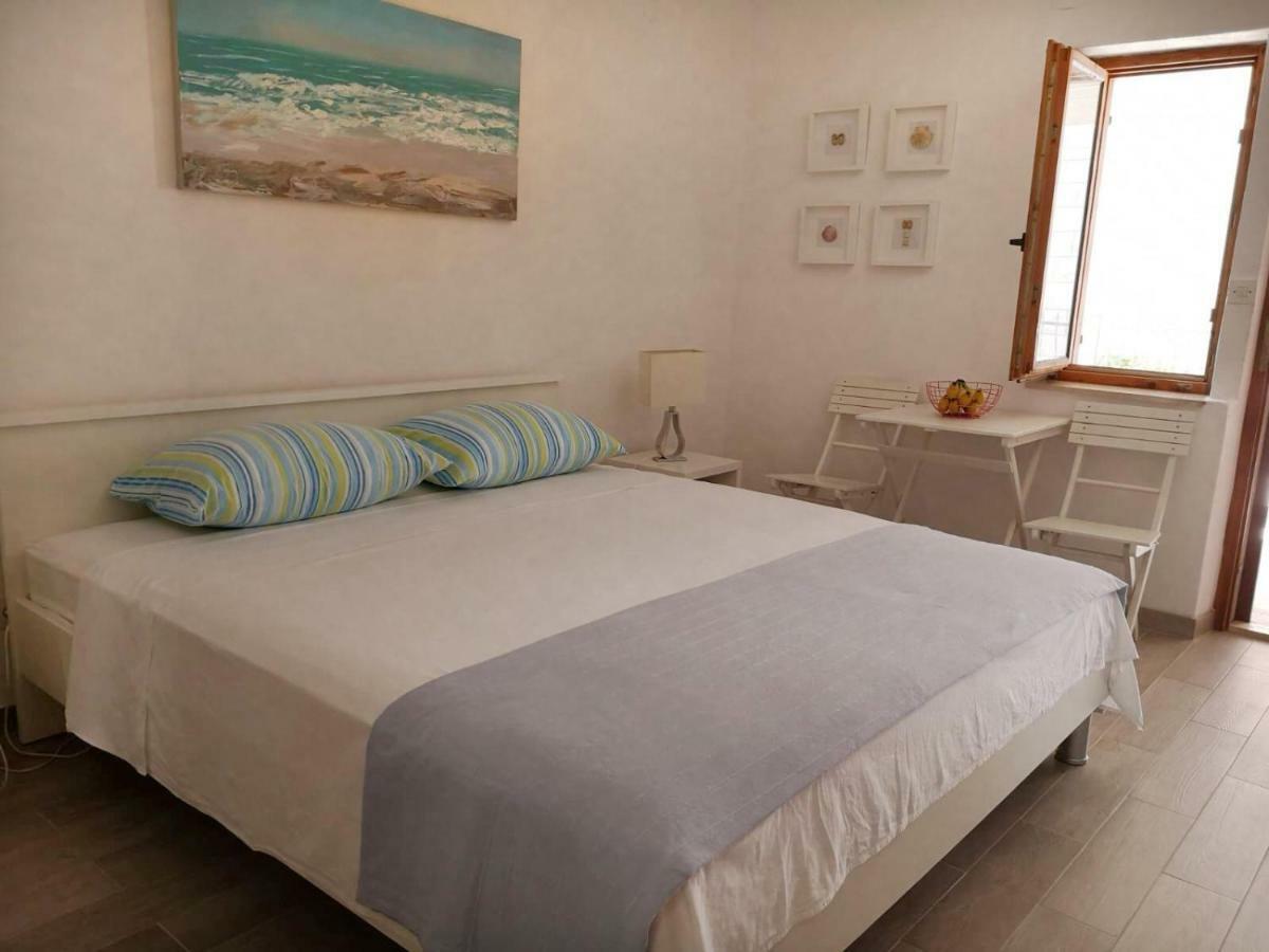 Apartments Pina Бол Экстерьер фото